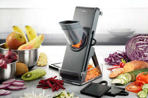 Mandoline verticale Gefu Stando avec récipient de collecte et couvercle