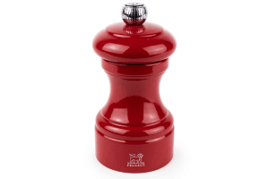 Moulin à poivre manuel Peugeot Bistro en bois de hêtre laqué rouge passion 10cm
