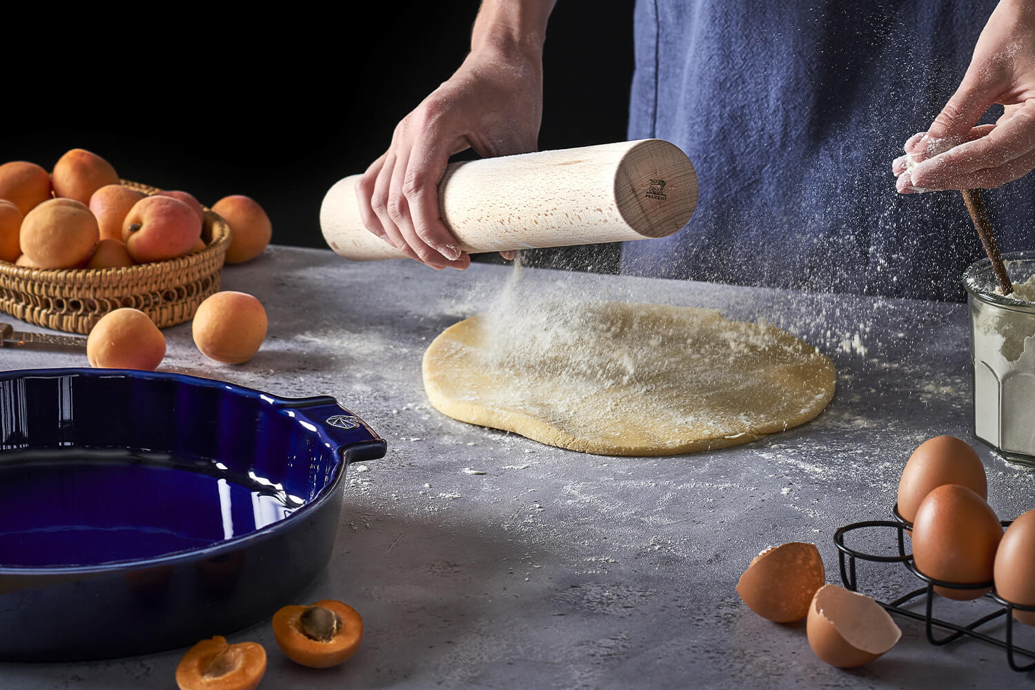 Emile Henry Tourtière haute/plat à tarte 32 cm, céramique, Farine :  : Cuisine et Maison