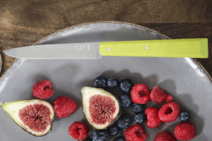 Couteau de table Opinel Bon Appétit Bois n°125 lame 11cm en inox manche en charme pomme