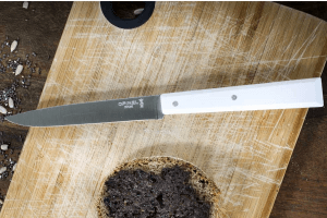 Couteau de table Opinel Bon Appétit Bois n°125 lame 11cm en inox manche en charme blanc