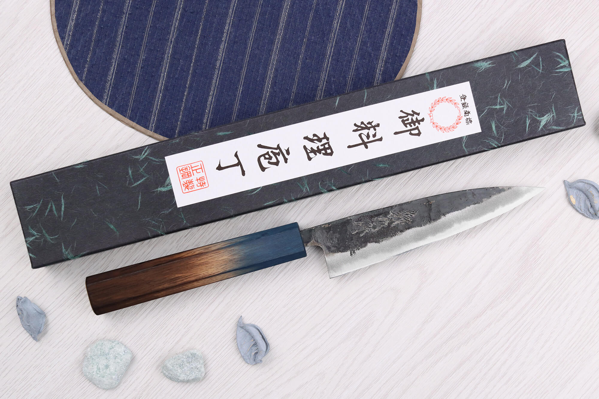 Couteau nakiri 16,5cm japonais artisanal Yoshihiro Rugged Black