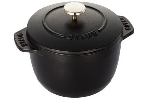 Cocotte à riz et légumineuses Staub Gohan en fonte émaillée noir mat