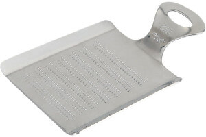 Mini râpe grattoir Kai en acier inoxydable