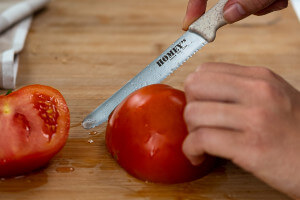 Set de 2 couteaux de cuisine universels Homey's Mölti VITT lame crantée 11cm