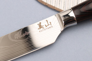 Couteau santoku 12cm Kutoyama Black Pakka