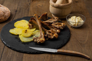 Coffret 4 couteaux à steak Arcos The Origin 11cm manches en micarta beige