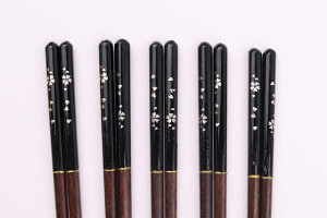 Set de 5 paires de baguettes chinoises Kutoyama en bois de nanmu 23cm