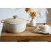 Cocotte ronde en fonte émaillée Le Creuset Signature 24cm Meringue