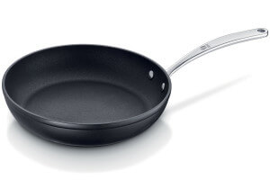 Poêle à frire antiadhésive Beka Titan 30cm en aluminium forgé