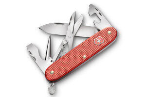 Couteau suisse Victorinox Pioneer X Alox Édition Limitée 2025 rouge 93mm 9 fonctions
