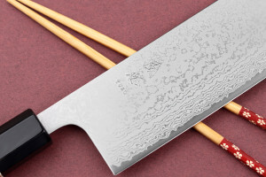 Couteau nakiri 16,5cm japonais artisanal Yuzo Damas VG10