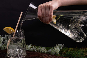 Carafe à eau Alaskan Maker Topographic Mont Blanc en verre cristallin