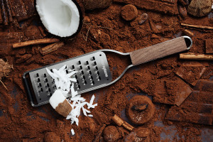 Râpe Microplane Master extra gros grains manche en noyer
