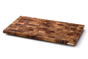 Planche à découper Continenta en bois d'acacia 54x29x2,5cm