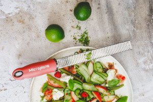 Râpe-zesteur Microplane Premium Classic Rose à Lèvres - 20,3cm