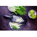 Mandoline Microplane en V double fonctions avec protège doigts