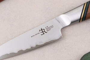 Couteau d'office 9cm Ryda Knives A-30 San Maï et manche en noyer