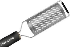 Râpe Microplane Gourmet grains fins manche noir