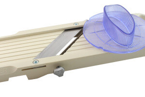 Mandoline japonaise professionnelle Benriner 3 lames petit modèle + poussoir extra large