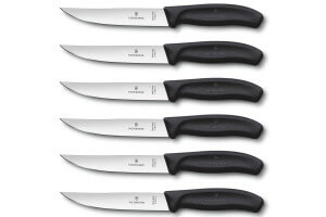 6 Couteaux à steak Gaucho lame 14cm manche noir Victorinox 6.7903.14