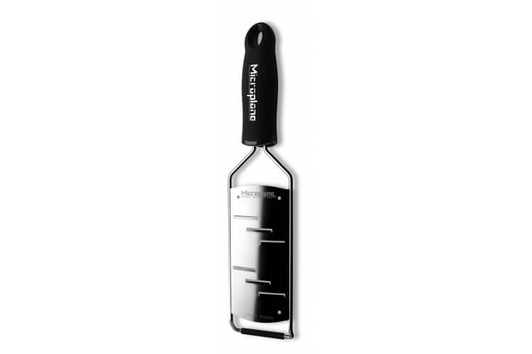 Râpe Microplane Gourmet coupe large manche noir