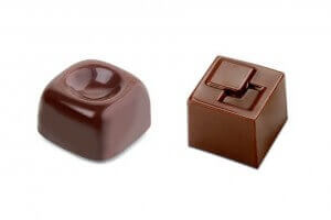 Moule à Chocolat Ovale Avec Insert Chocado Silikomart x24 - Moules à  Chocolat Professionnels Bonbon - La Toque d'Or