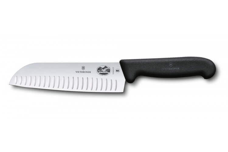 Couteau santoku Victorinox Fibrox lame alvéolée 17cm noir