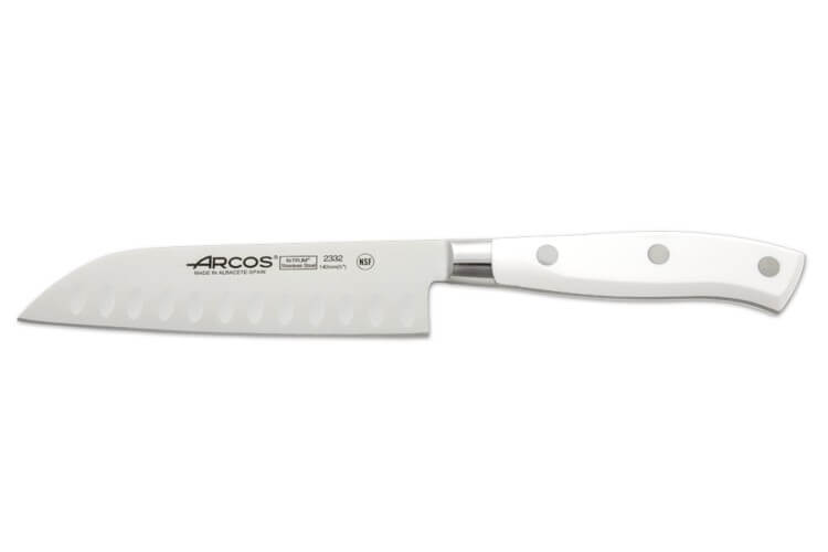 Couteau santoku forgé Riviera White Arcos lame alvéolée 14cm acier NITRUM®