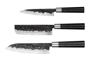 Coffret 3 couteaux Samura Blacksmith martelés : universel + santoku + nakiri