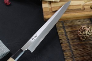Couteau yanagiba japonais artisanal Kagekiyo Utage White Steel 2 24cm