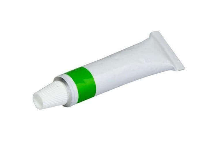 Tube de pâte à rasoir verte HEROLD pour l'entretien des lames