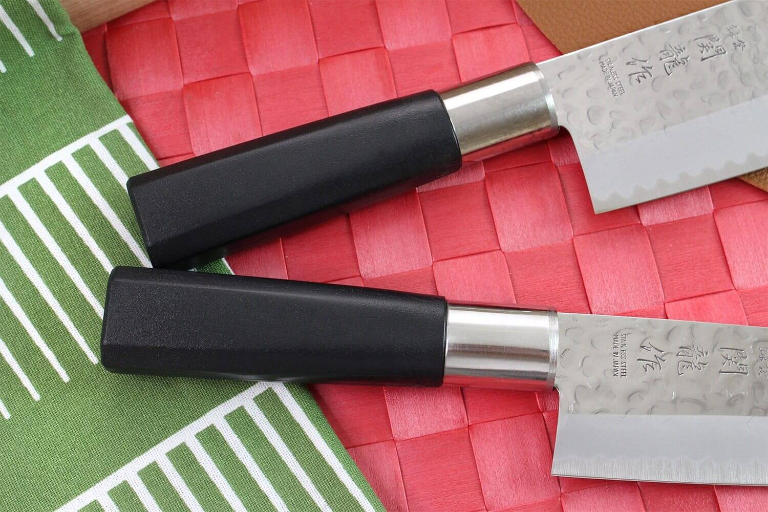 4 couteaux japonais Nagekomi martelés - Coffret cadeau