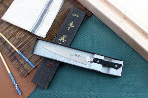 Couteau universel japonais MAC Professional 15.5cm