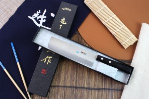 Couteau nakiri MAC Japanese 16.5cm manche pakka