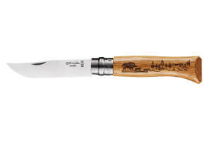Couteau Opinel Tradition Gravures Animalia n°8  lame 8,5cm manche chêne décor sangliers