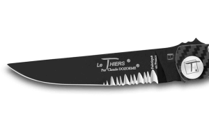 Couteau pliant lame noire dentée Le Thiers Liner Lock Claude Dozorme carbone 12,5cm