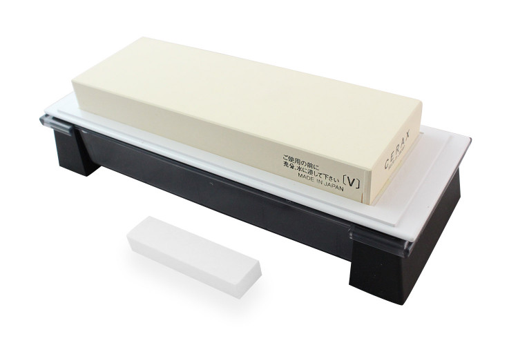 Pierre à aiguiser japonaise Suehiro Cerax céramique grains 3000 sur socle - Taille M