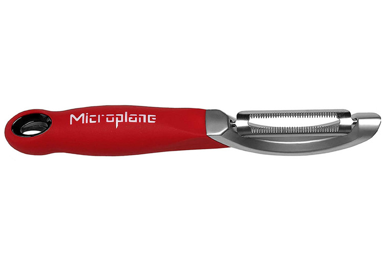 Économe professionnel Microplane à double-lame mobile dentelée