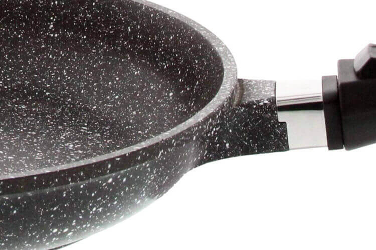 Poêle Pradel Excellence Premium façon pierre 20cm