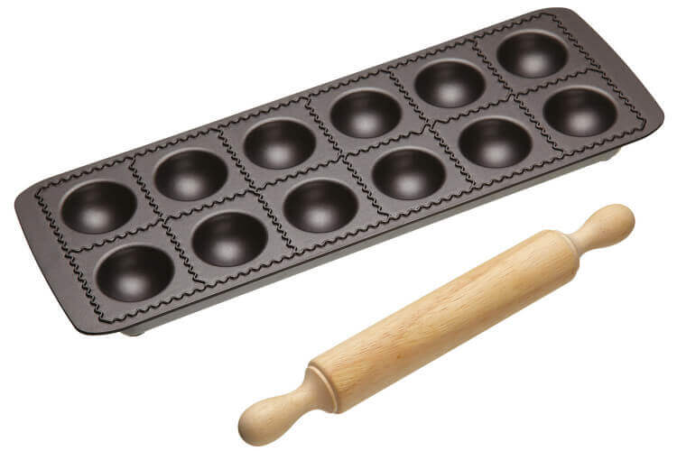 Coffret moule à raviolis 5x5cm antiadhésif + mini rouleau Kitchen Craft
