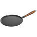 Crêpière en fonte émaillée STAUB noire 28cm manche bois + 1 spatule + 1 répartiteur