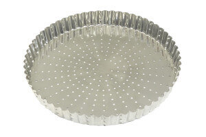 Tourtière ronde cannelée perforée Gobel fer blanc fond fixe