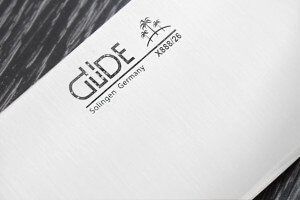 Couteau de chef Güde THE KNIFE 26cm unique et design manche olivier