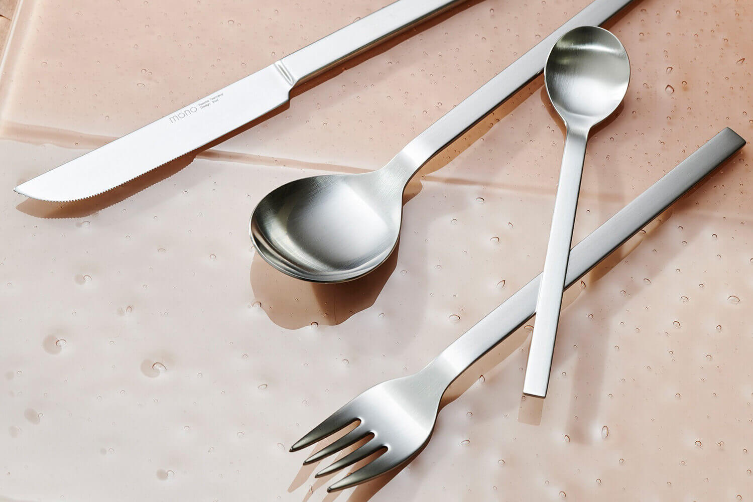 Très belle ménagère avec couteau à steak | Existe en deux versions