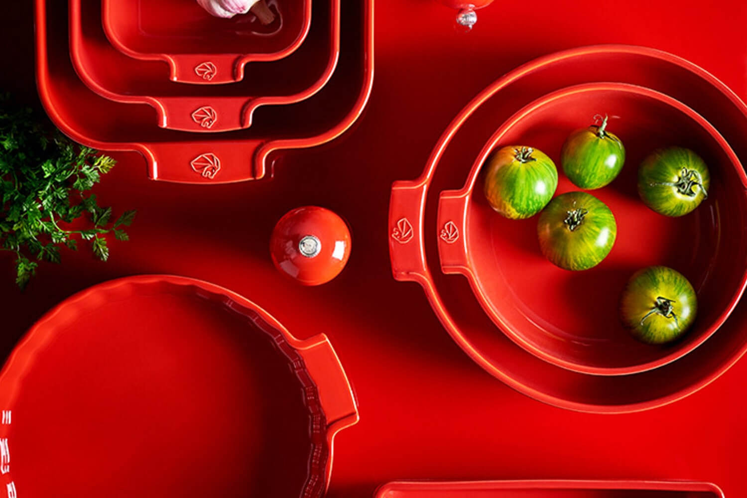 Plat four céramique rond rouge 34 cm - 13,4' appolia rouge Peugeot