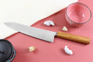 Couteau de chef japonais artisanal Wusaki Migaki G3 24cm