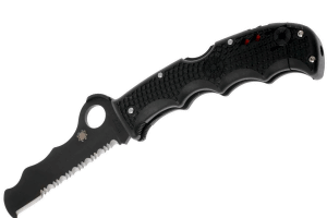 Couteau pliant Spyderco Assist C79PSBBK lame noire dentée manche en nylon/fibre de verre noir 12,2cm