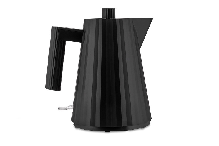 Bouilloire électrique Alessi Plissé noire design par Michele De Lucchi