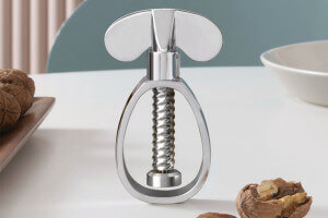 Casse-noix Alessi Farfalla 100 Values Collection acier inoxydable design par Enzo Mari